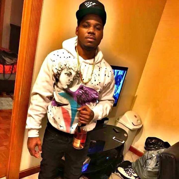 Meet your Posher, Woon - Picture 1 of 1